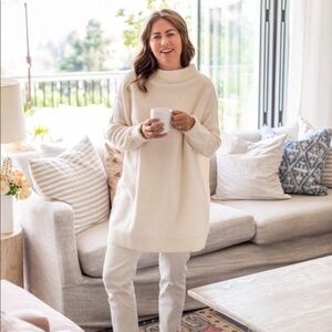 Jillian Harris x Joe Fresh Tunic Sweater